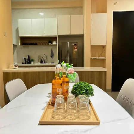 Twin Galaxy City View 2 Bedroom With Balcony Johor Bahru Exterior photo